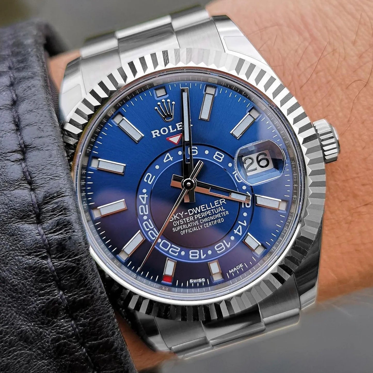 Sky-Dweller Blue Dial Gold Bezel Steel Band Men's Watch M326934-0003 Unworn